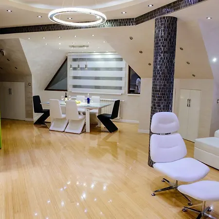 Apartment Lux Andjela